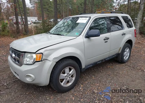 2009 Ford Escape Xlt from USA, damaged, VIN 1FMCU03739KB69548